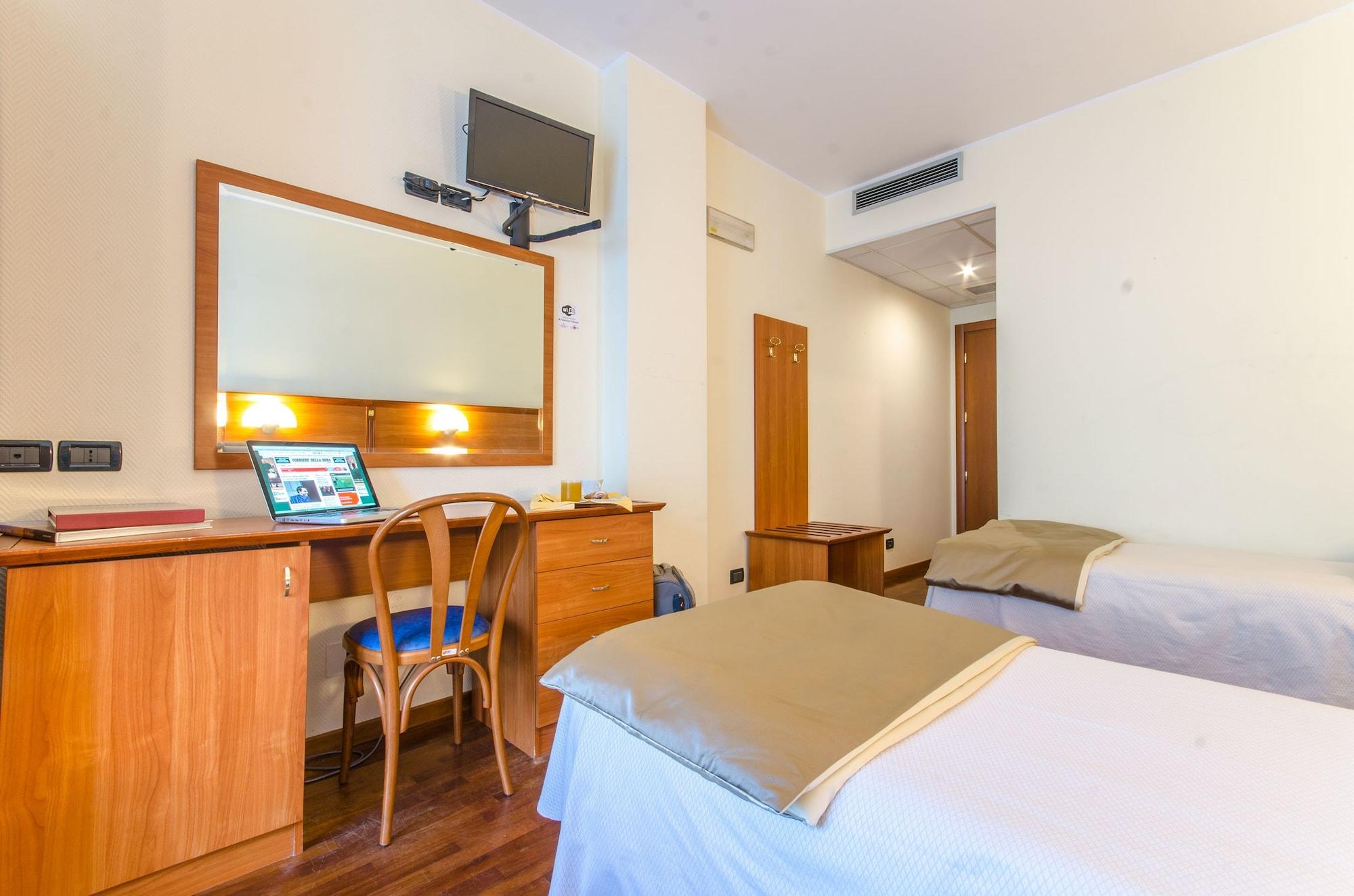 Hotel Federico II Л'Акуила Экстерьер фото